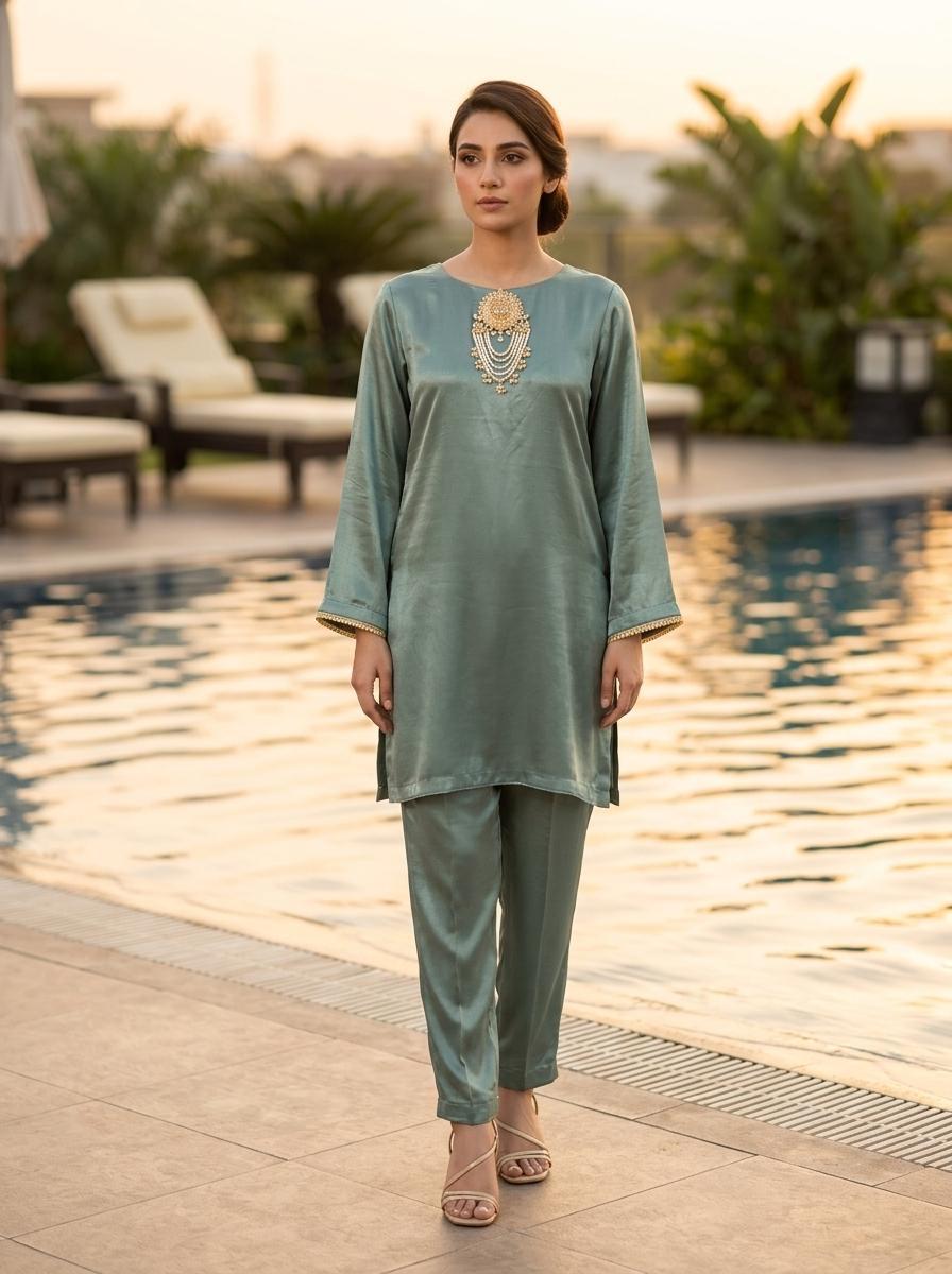 Sea Green Lava Silk Set - Image 4